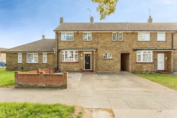 Newington Avenue, Southend-on-Sea, Es..., Essex — photo 1