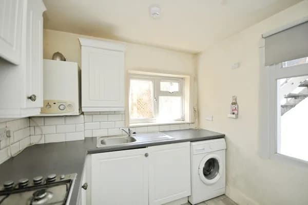 Fransfield Grove, Sydenham, London, SE26, London — photo 5