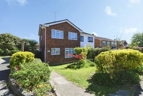 Graysons Close, Rayleigh, Essex, SS6, Essex — photo 1