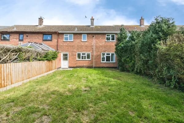 Forbes Drive, Beccles, Suffolk, NR34, Suffolk — photo 2