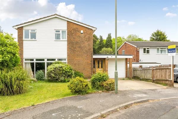 Shipfield Close, Tatsfield, Westerham..., Westerham — photo 1