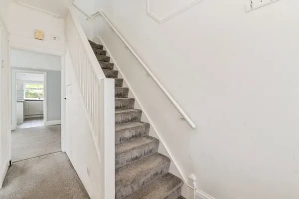 Westcliff Park Drive, Westcliff-on-Se..., Essex — photo 2