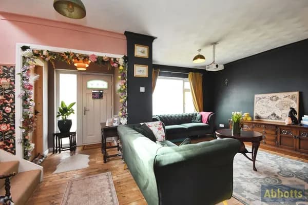 Derwent Avenue, Rayleigh, Essex, SS6, Essex — photo 2