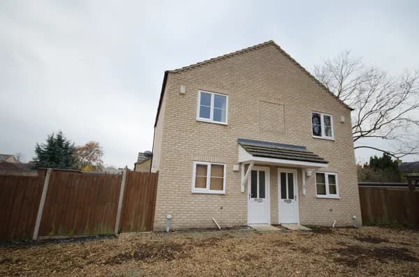 Ash Croft, Sutton, Ely — photo 1