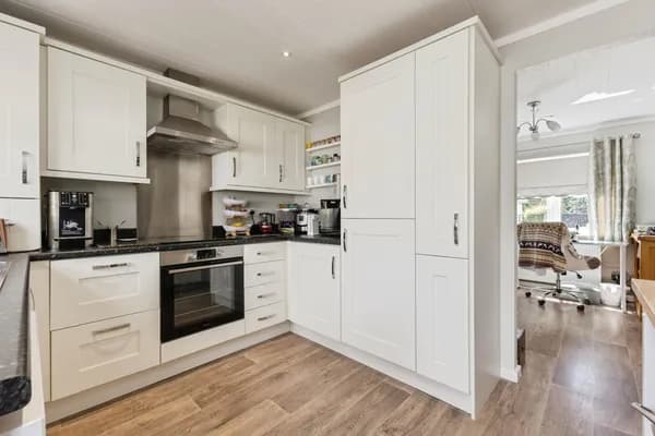 Appletree Close, Attleborough, Norfol..., Norfolk — photo 3
