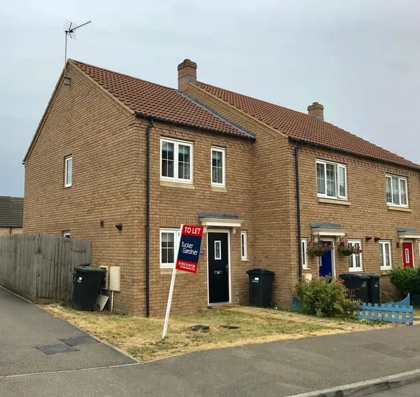 Allen Road, Ely, Ely — photo 1