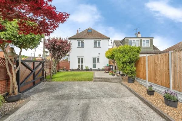 Mornington Avenue, Rochford, Essex, SS4, Essex — photo 2