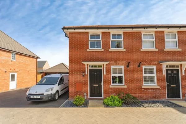 Clay Pit Close, Woolpit, Bury St. Edm..., Bury St. Edmunds — photo 1