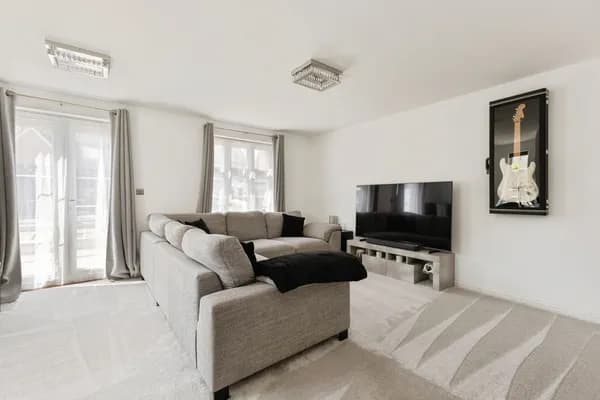 Washington Drive, Carbrooke, Thetford..., Thetford — photo 2