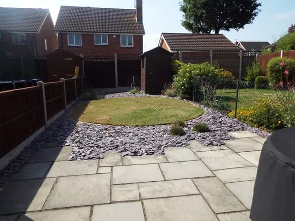 LANGDON HILLS, BASILDON, Basildon — photo 3