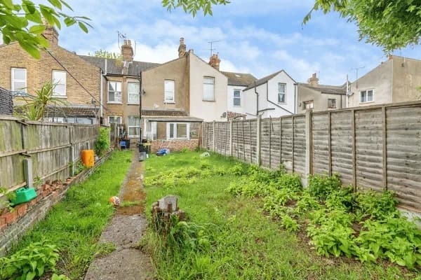 Tudor Road, Westcliff-on-Sea, Essex, SS0, Essex — photo 2