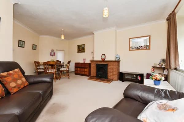 Rosecroft Close, Langdon Hills, Basil..., Basildon — photo 3