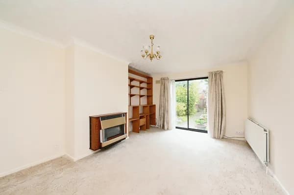 Finsbury Close, Downham Market, Norfo..., Norfolk — photo 3