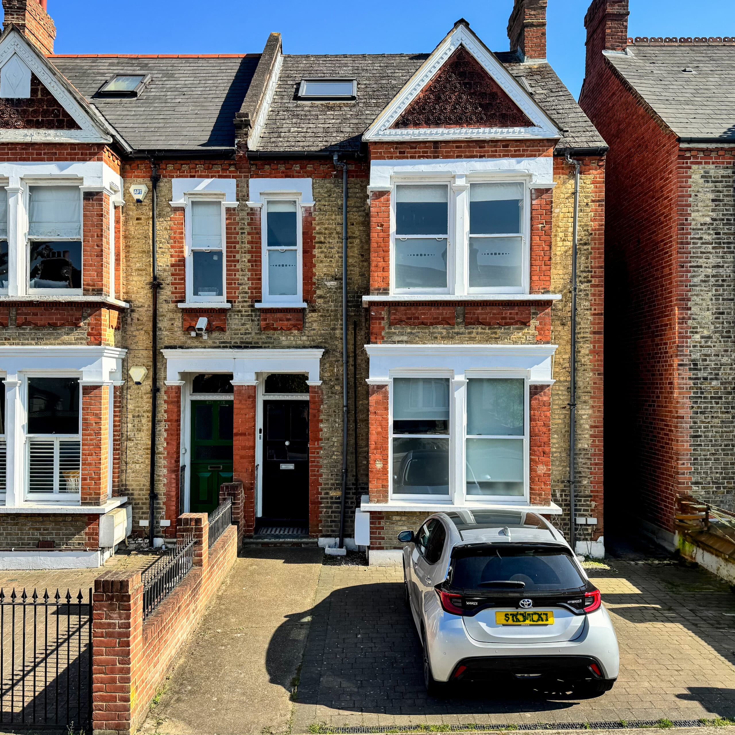 Woolstone Road — photo 3