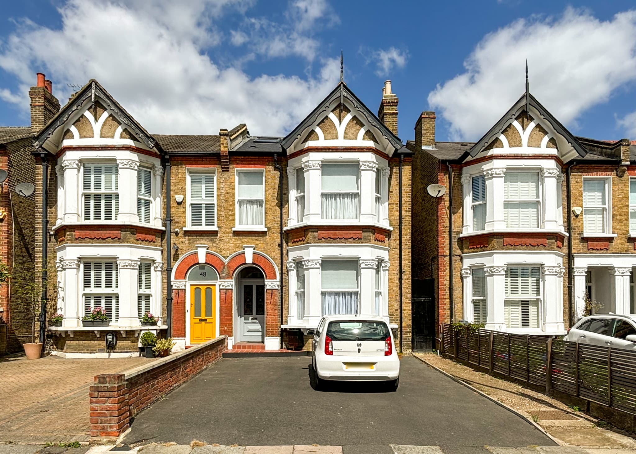 Woolstone Road — photo 3