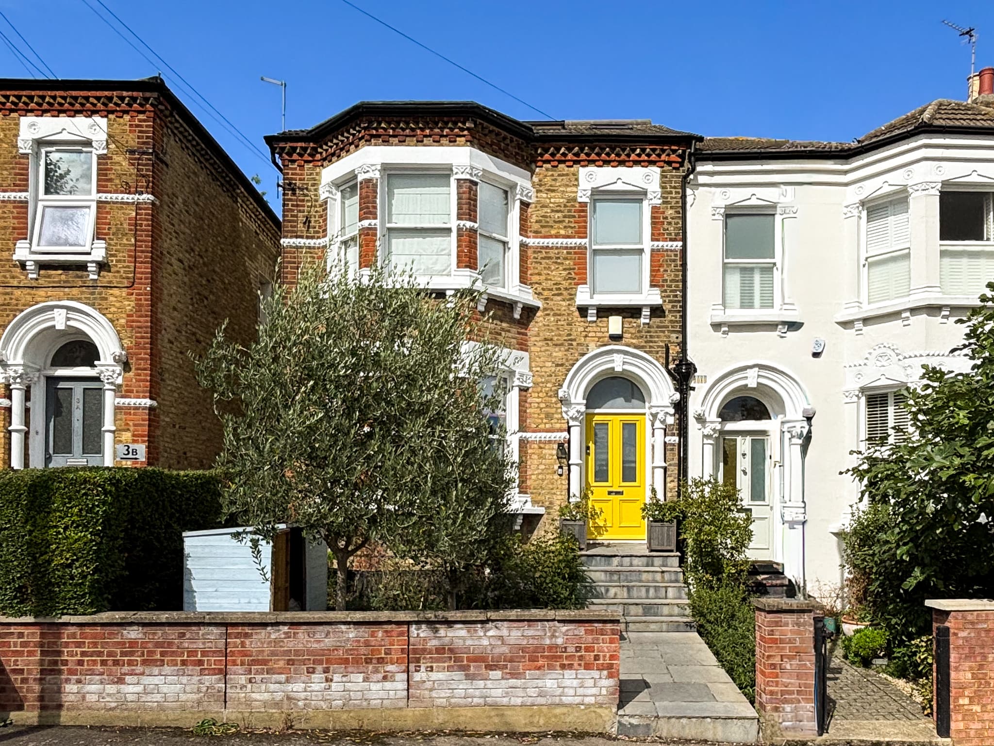 Aylward Road — photo 3