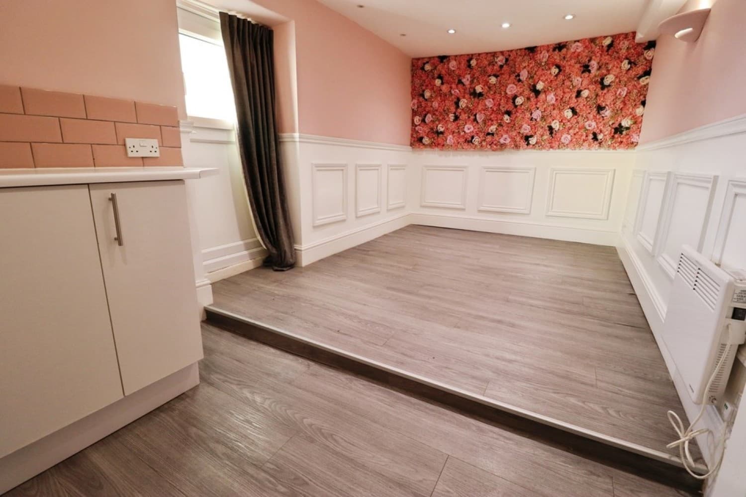 Property — photo 2