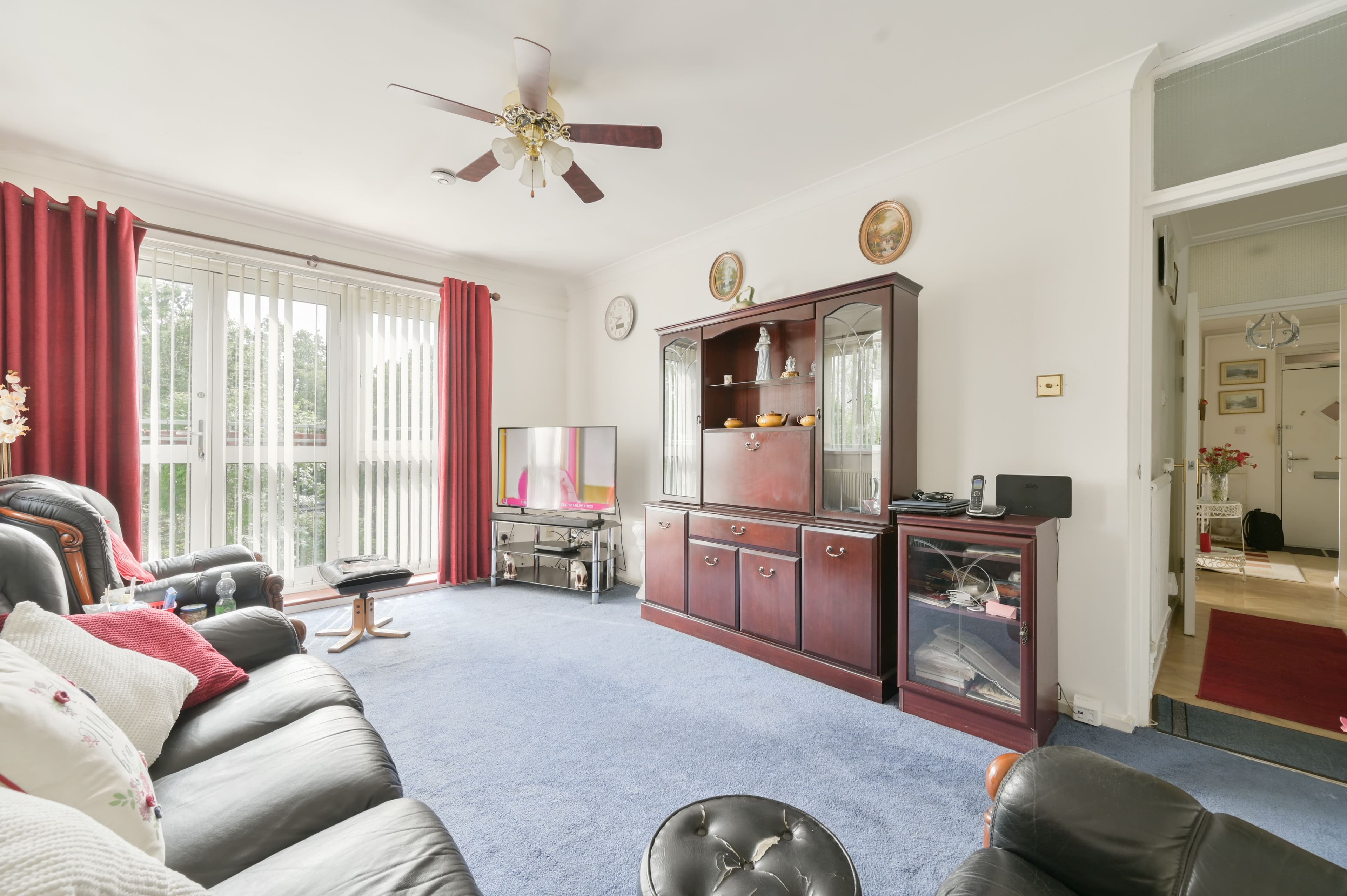 Copley Close — photo 2