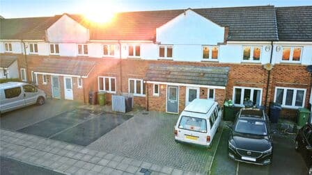 Bittern Close, Dunston, NE11 — photo 1